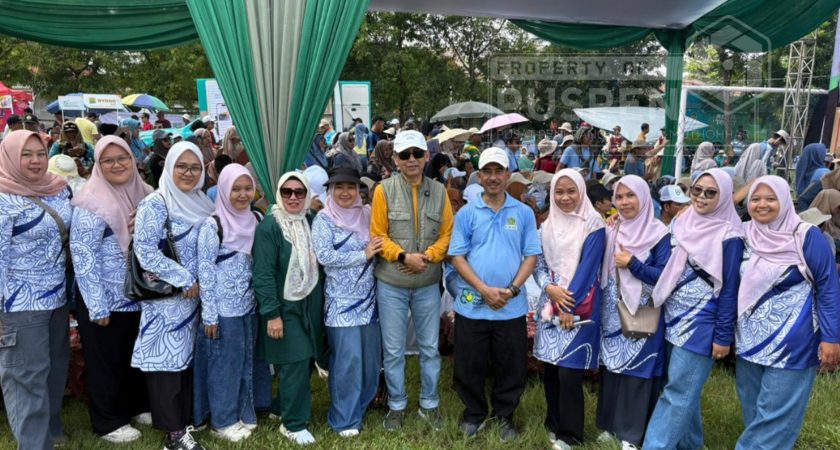 Langkah Bersama dalam Harmoni, MA Al-Muthohhar Ambil Bagian di Jalan Santai Kerukunan HAB ke-80 Kemenag Purwakarta