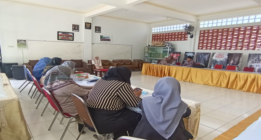 Bongkar Program Ekskul! Rapat Perdana Bareng Waka Kesiswaan Baru di MA Al-Muthohhar Penuh Gebrakan
