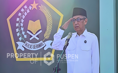 Semangat Pahlawan Menggelora di Lapangan Al-Muthohhar: Meneladani Perjuangan, Membangun Generasi Unggul!