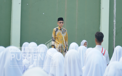 Upacara Perdana Tahun Ajaran 2026/2027, MA Al-Muthohhar Resmi Awali Aktivitas Akademik dan Umumkan Pembagian Kelas